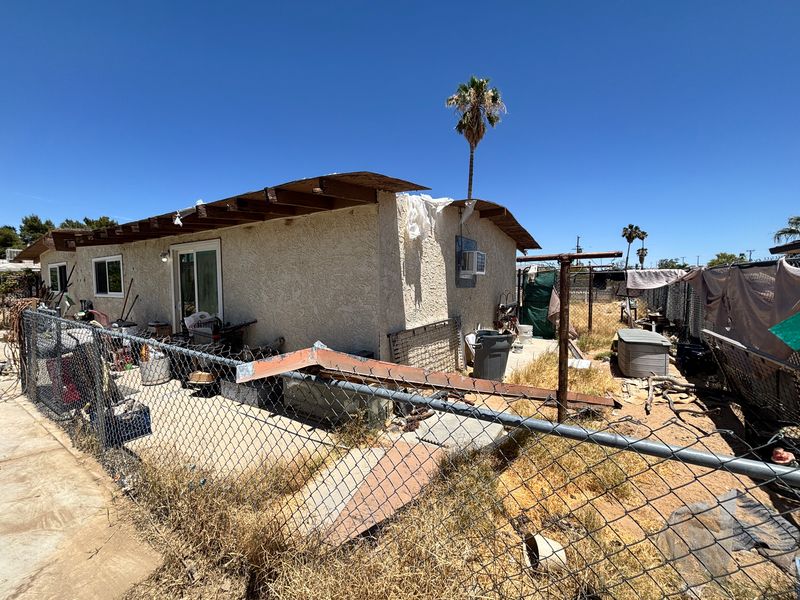 6074 Morongo Rd, Twentynine Palms